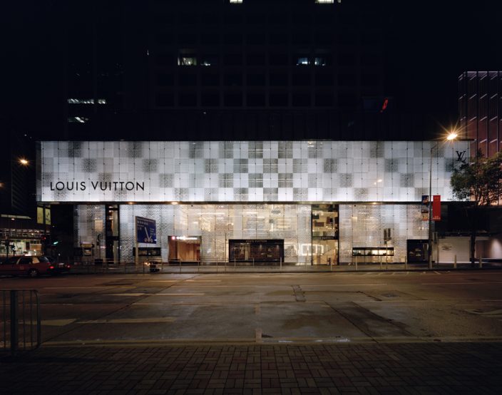 LOUIS VUITTON HONG KONG LANDMARK – WORKS | Jun Aoki & Associates / 青木淳建築計画事務所