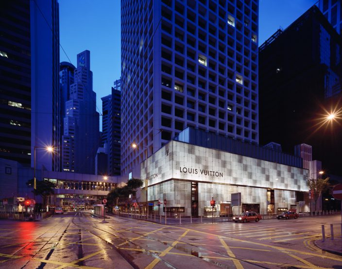 LOUIS VUITTON HONG KONG LANDMARK – WORKS | Jun Aoki & Associates / 青木淳建築計画事務所