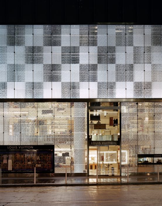 LOUIS VUITTON HONG LANDMARK – WORKS Jun & Associates / 青木淳建築計画事務所