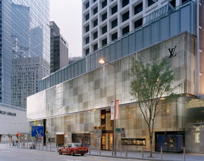 LOUIS VUITTON HONG KONG LANDMARK – WORKS  Jun Aoki & Associates /  青木淳建築計画事務所